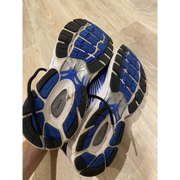 Rare BMW MOTORSPORT X PUMA COMPLETE VENTIS 2 Running Shoes Size 12 R PUMA RACING - Picture 5 of 6